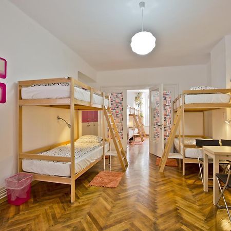 Centrum House Hostel Brasov Room photo